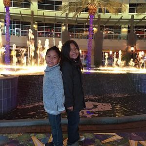 Meet your Posher, Leslie n